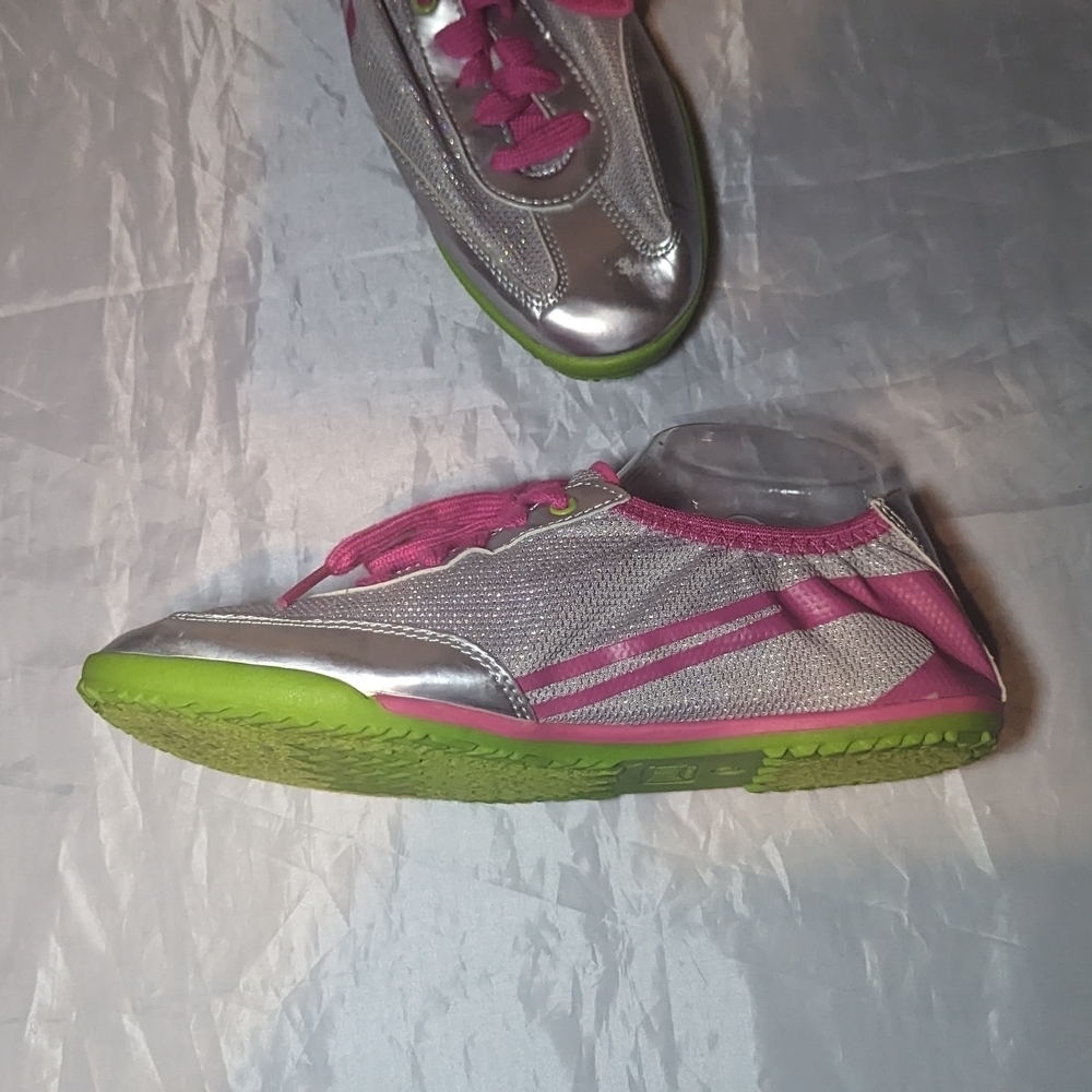 Everlast Silver and Pink Women's Sneakers - Picture 6 of 11